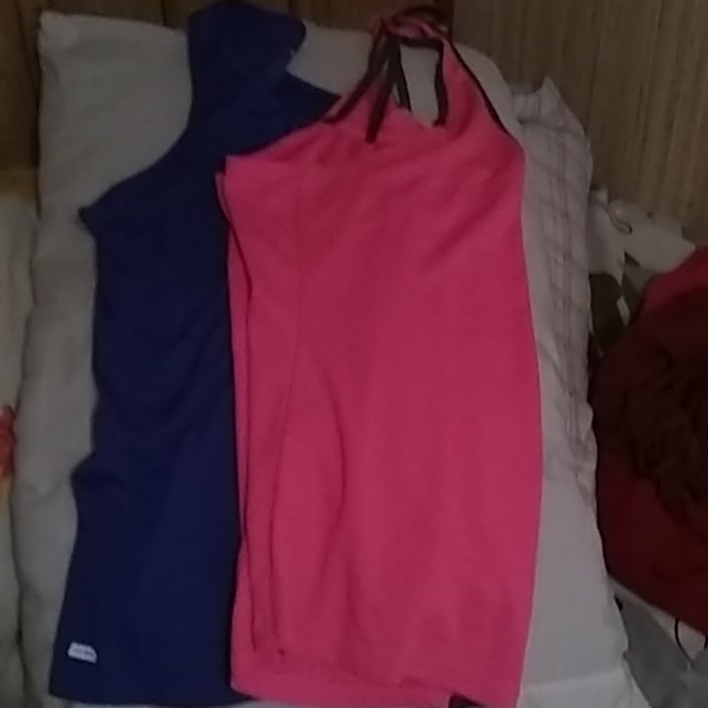 Active wear tank tops